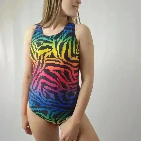 VTG 90s H20 Wear Swimsuit with Racerback Tank - Picture 5 of 10